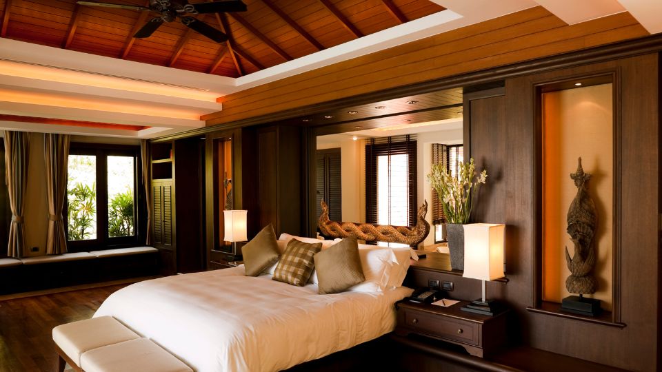 Valencia Hotels 1