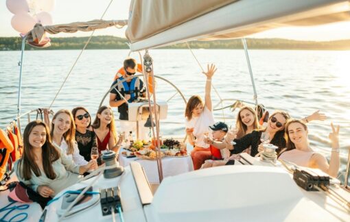boat tour lisbon imgg
