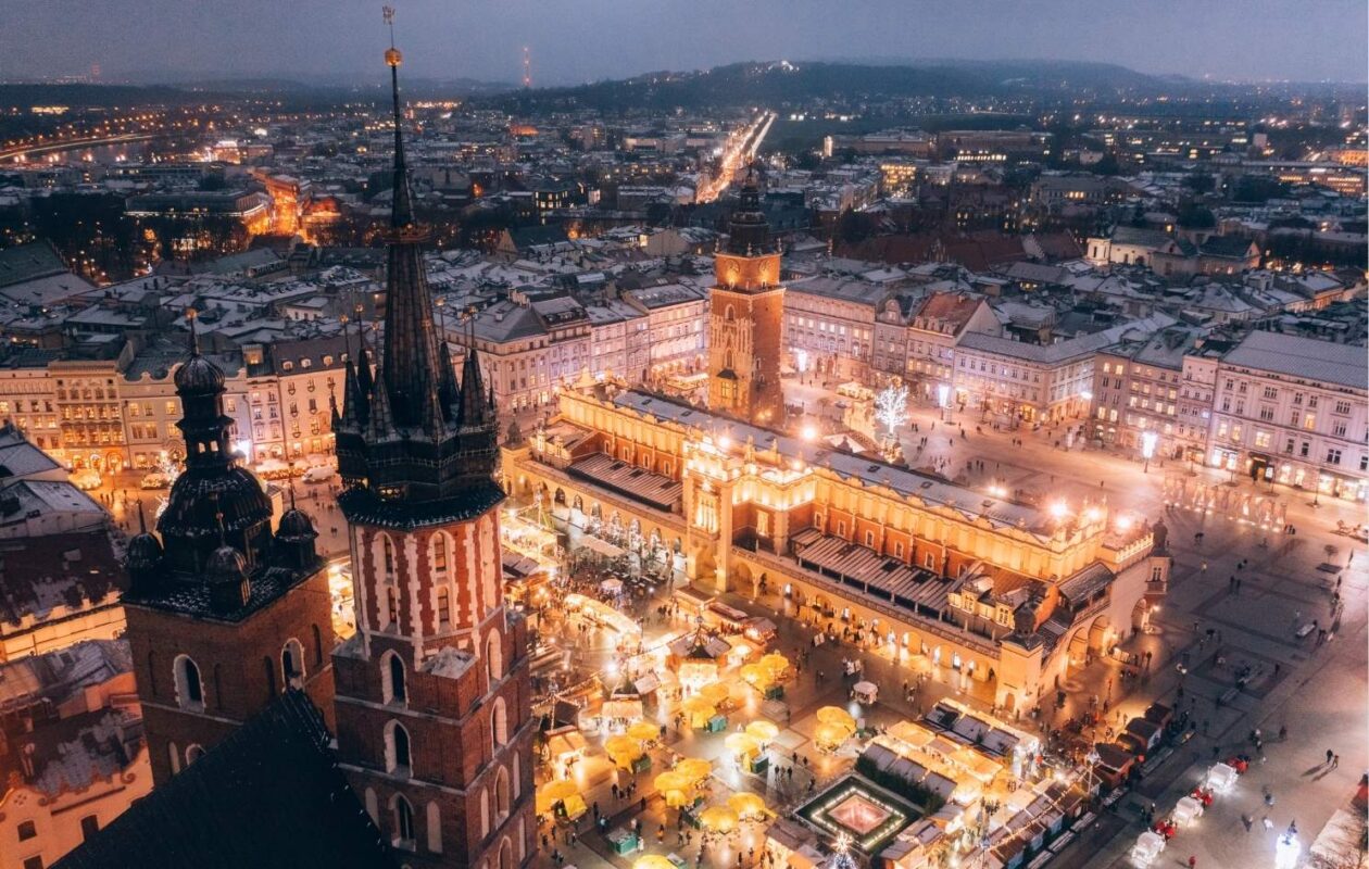 holidays to krakow img